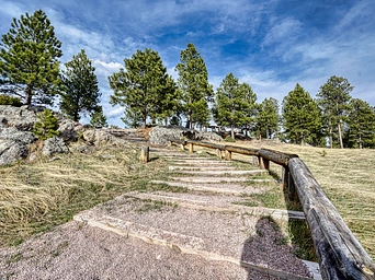 Skyline Trail, adjoining with Pageant Hill Trail in Big Rock Park in Custer.