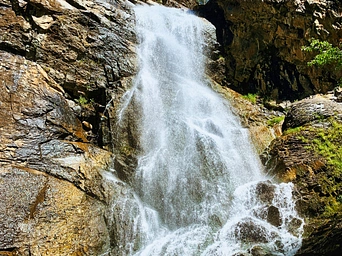 Bridal Veil Falls closeup in Spearfish Canyon - Black Hills scenic SD